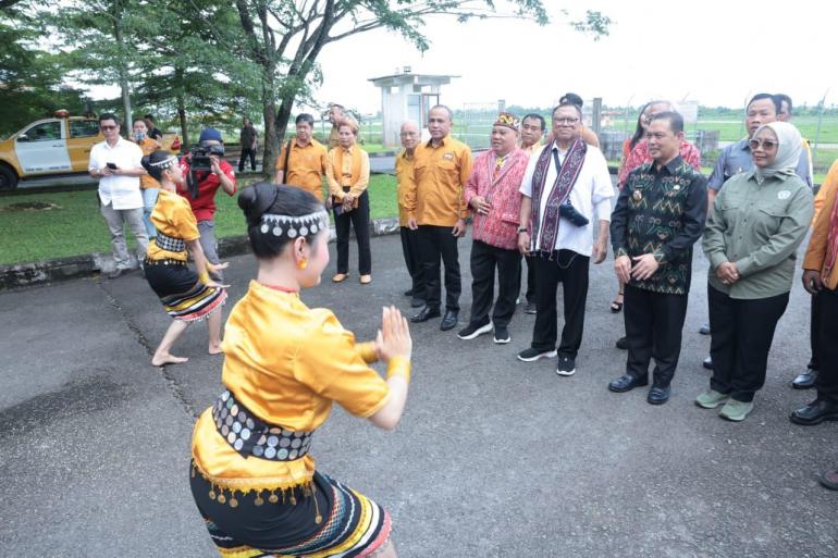 OSO Tiba Di Pontianak, Siap Buka Bimtek Nasional DPRD Hanura
