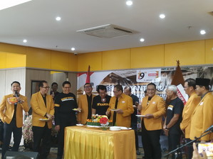 OSO Tegaskan Hanura Peduli Daerah dan Solidaritas Bangsa di HUT ke-19