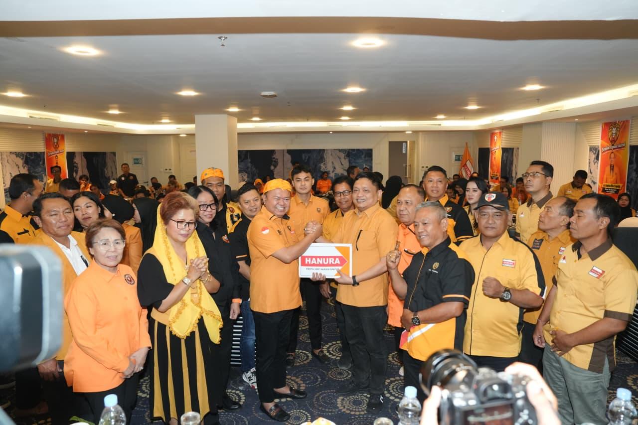 DPP Hanura Salurkan Bantuan Rp100 Juta untuk DPD Sulteng